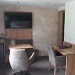 Hotel Garni Viktoria 3*