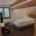 Hotel Garni Viktoria 3*