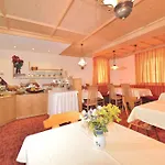 Garni Viktoria 3*