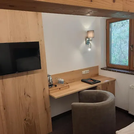 Garni Viktoria 3*