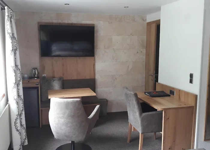 Hotel Garni Viktoria 3*