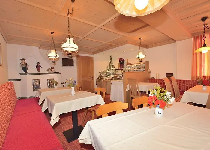 Hotel Garni Viktoria 3*