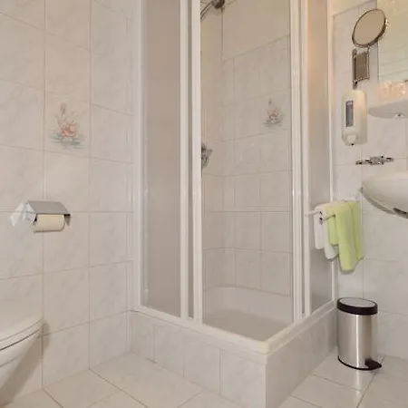 ホテル Garni Viktoria